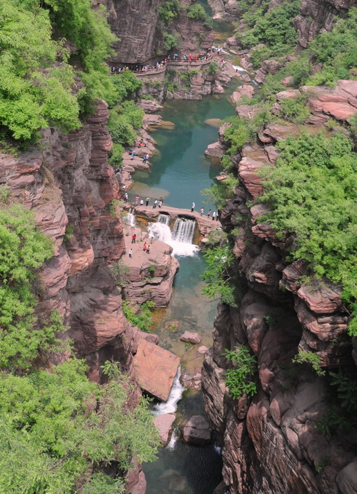 云台山红石峡全景